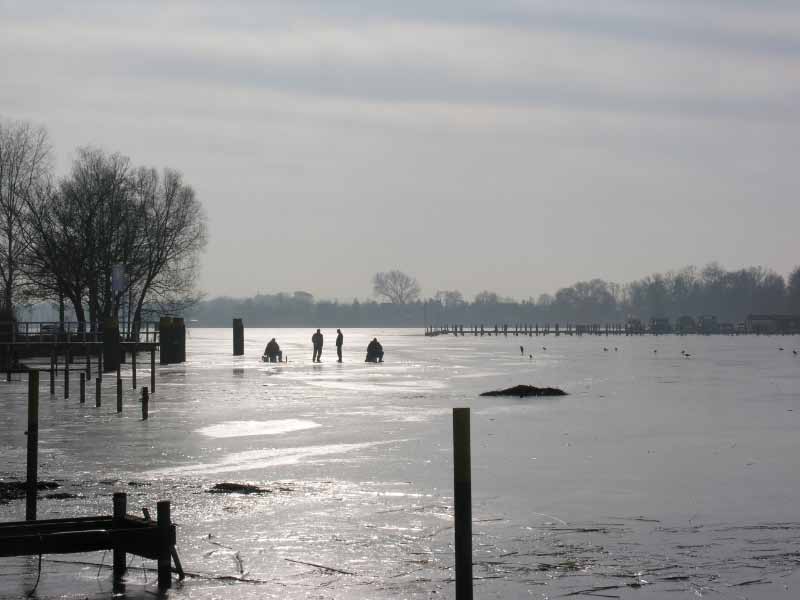 090205-120740a.jpg